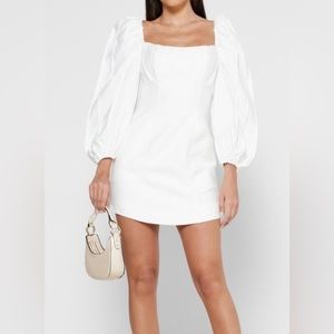 C/MEO COLLECTIVE Women's White Exaggerated Sleeve Peasant Mini Cocktail Dress